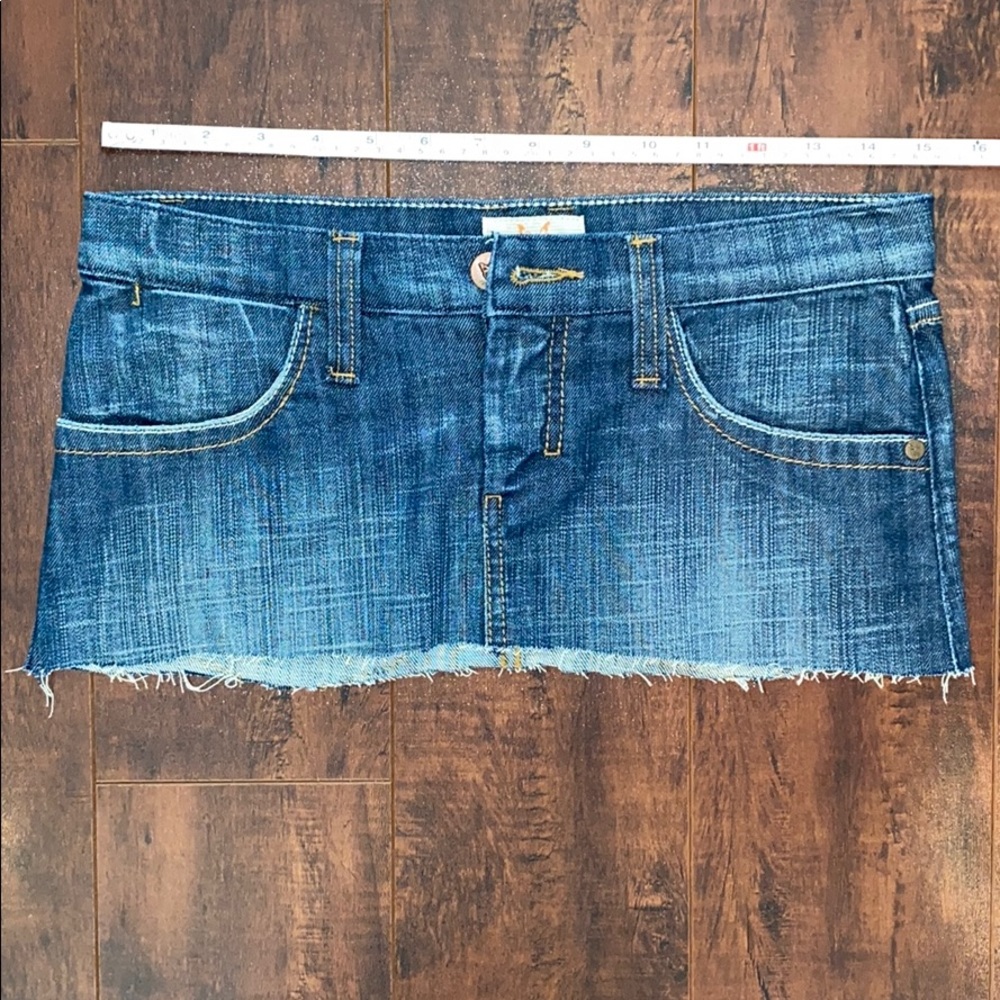 Frankie b super short jean skirt size 4